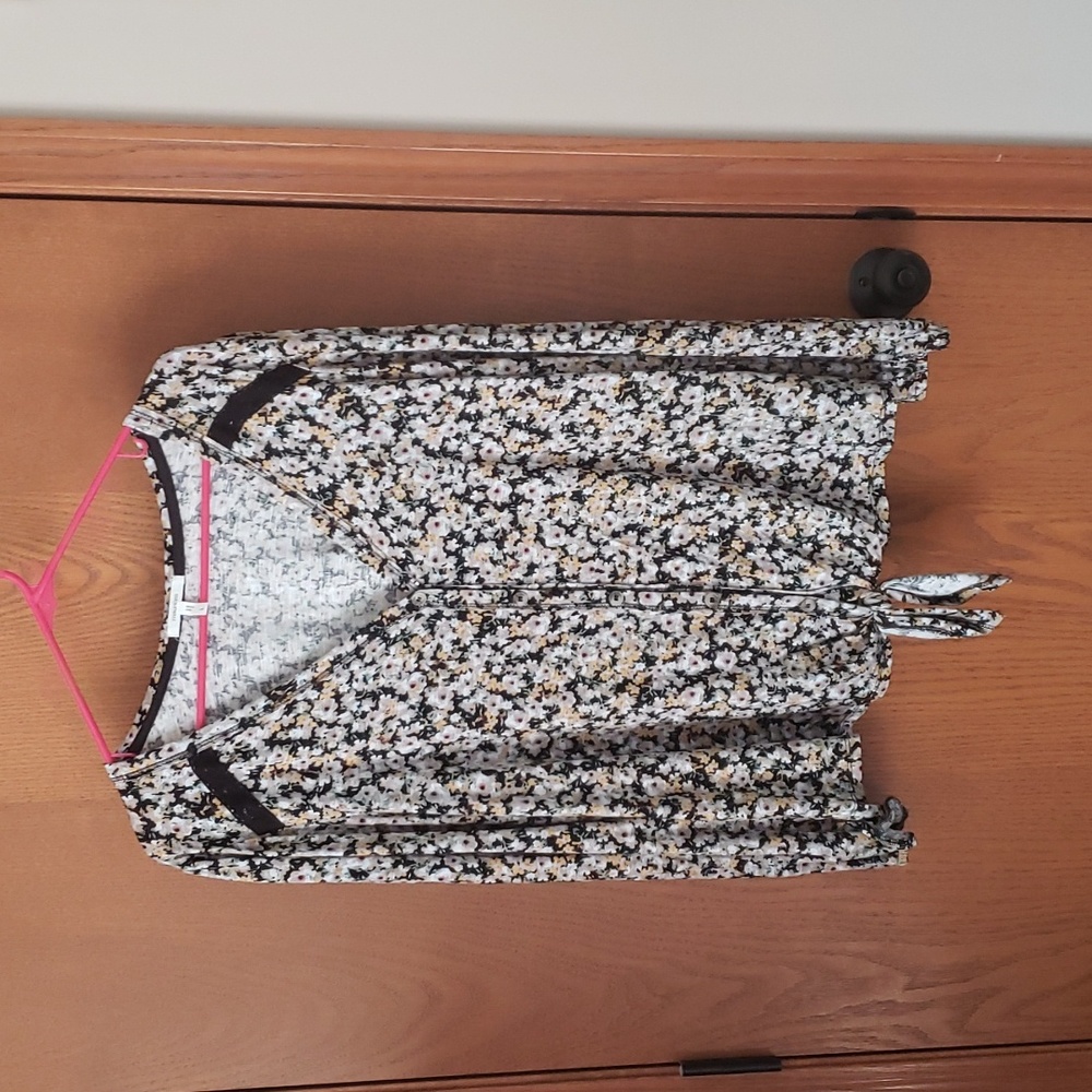 Large women's top